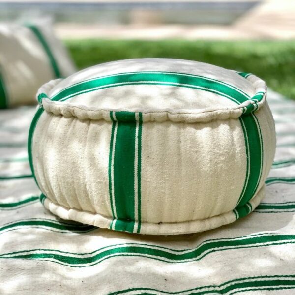 Minty pouf